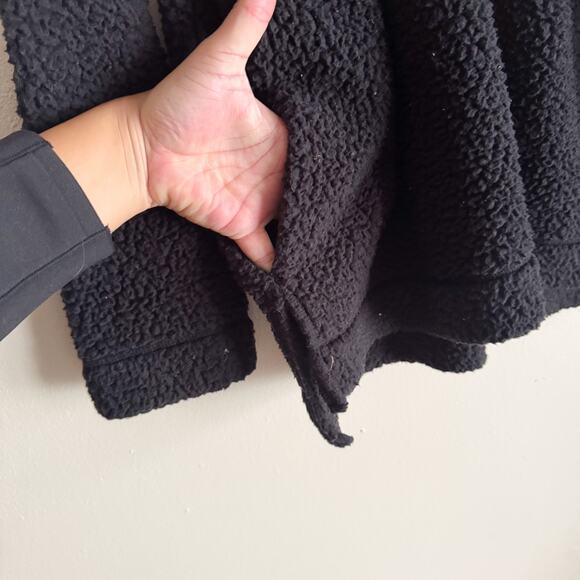 Aerie Black Cloud Sherpa Snap Jacket - Small - Picture 5 of 9